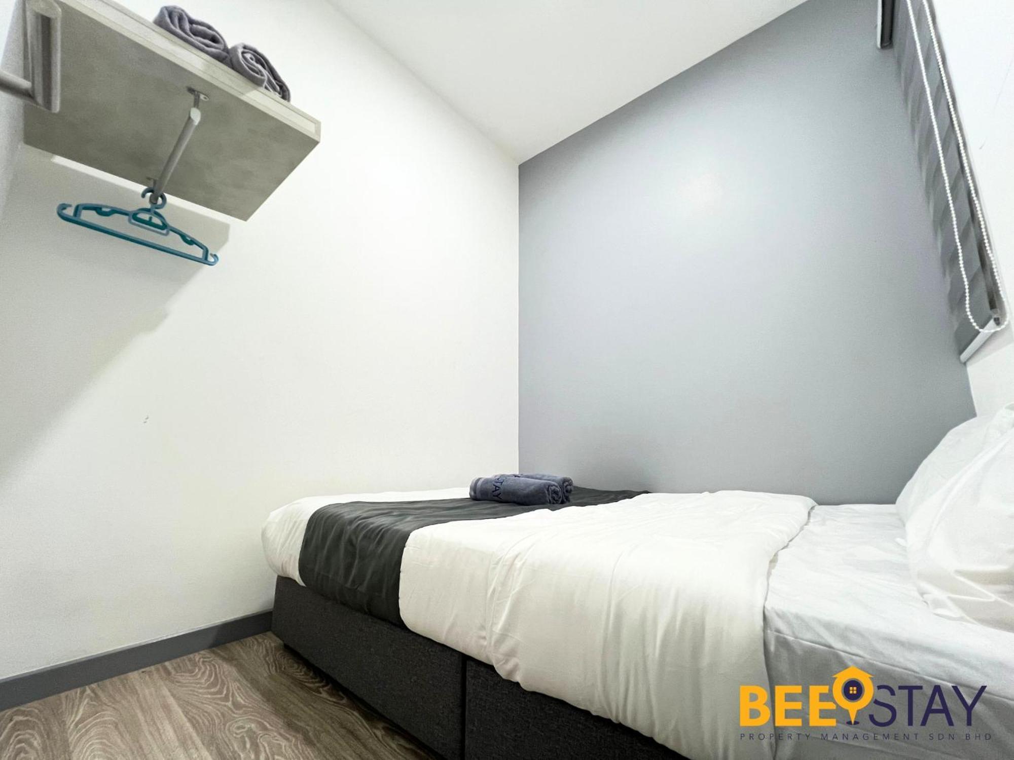 United Point Pool View 8 Pax Walking Distance To Mall Apartemen *