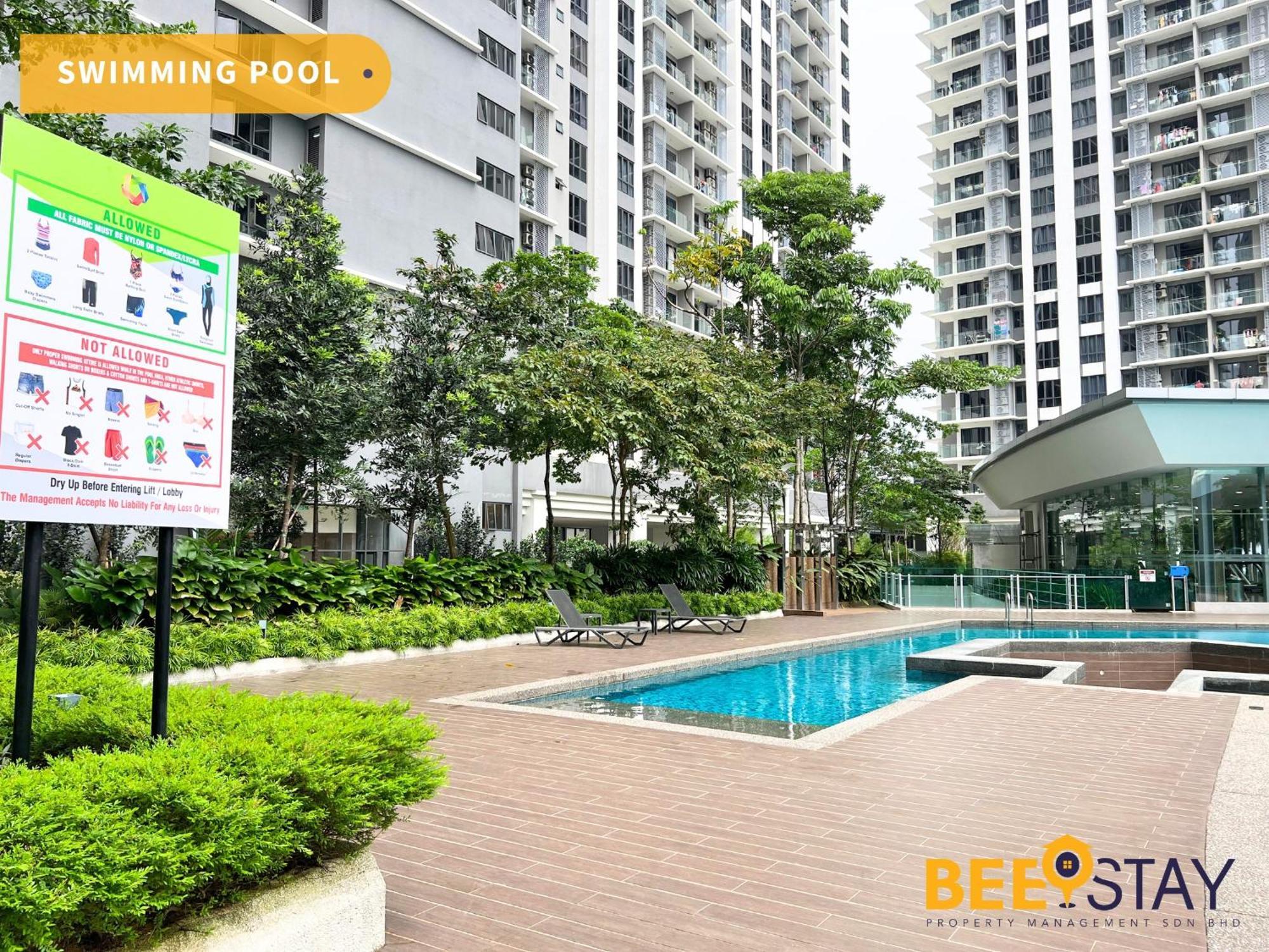 United Point Pool View 8 Pax Walking Distance To Mall Apartemen